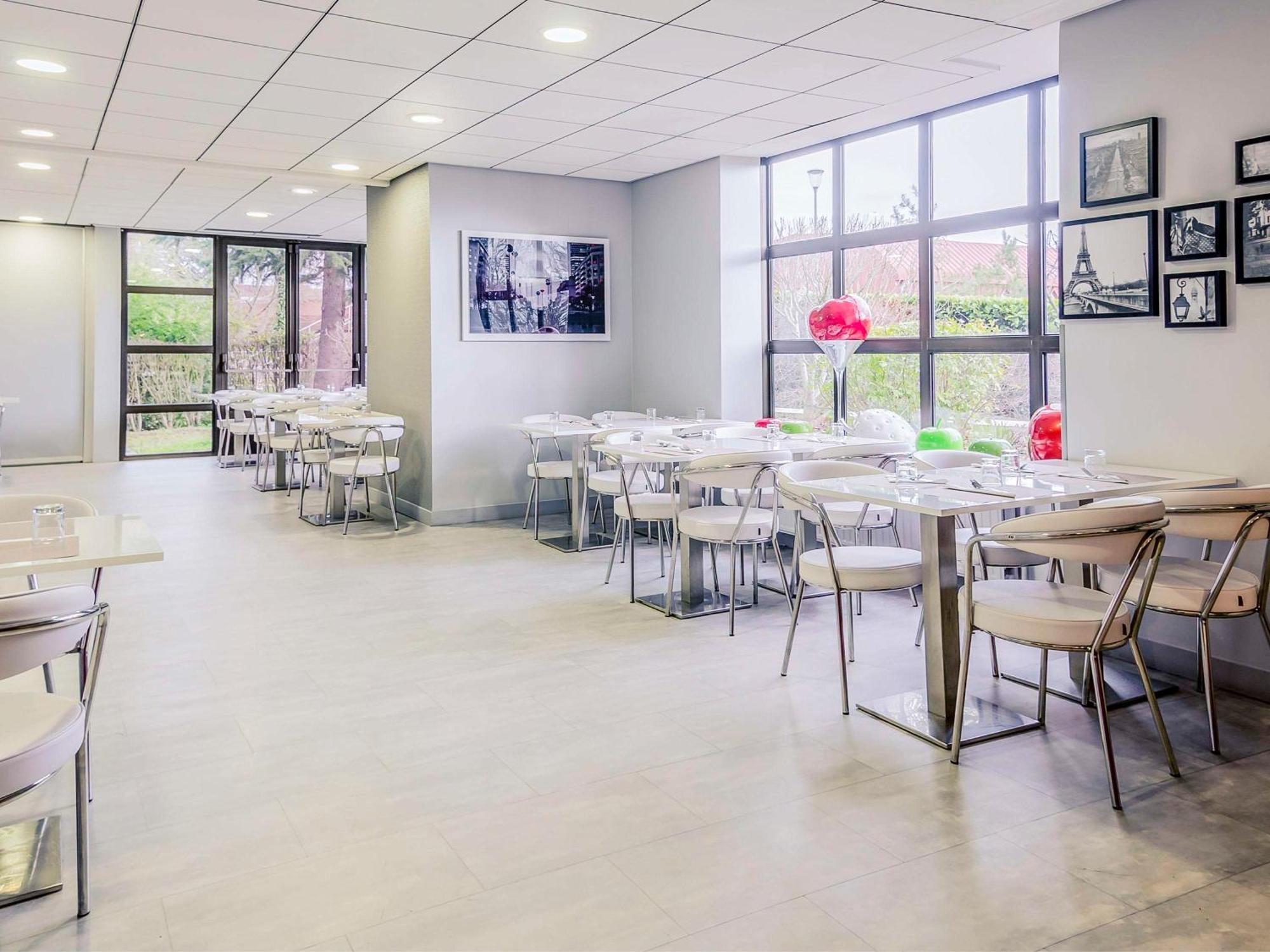 Mercure Cergy Pontoise Centre Buitenkant foto