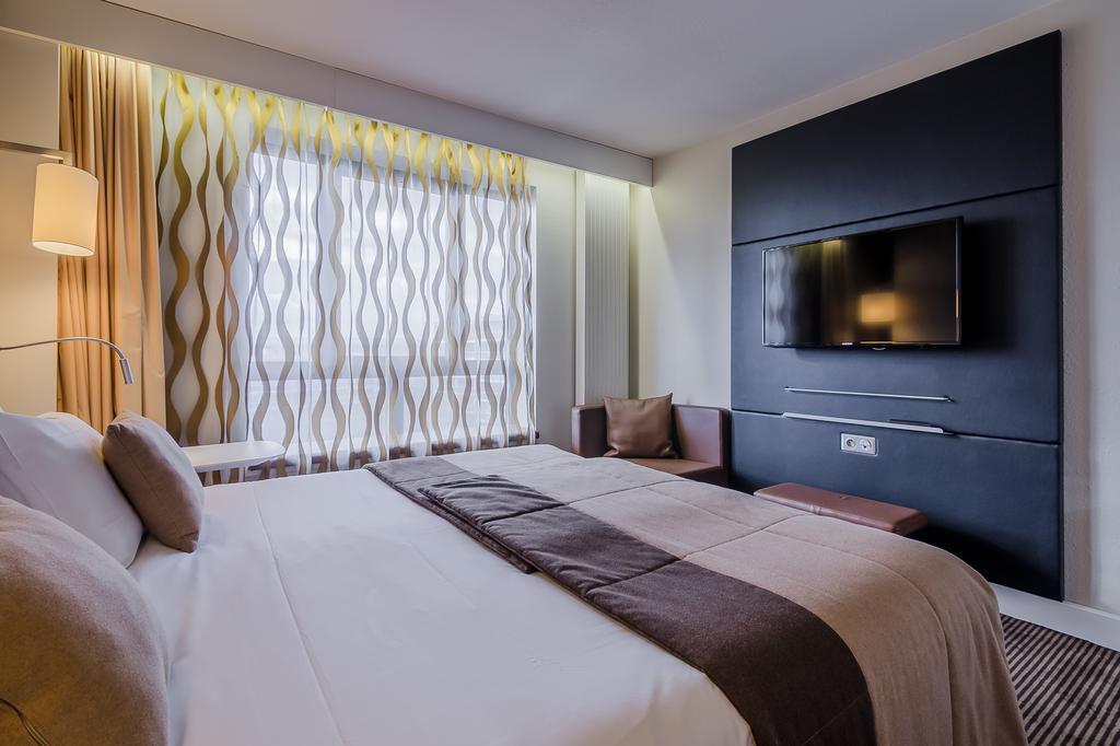 Mercure Cergy Pontoise Centre Buitenkant foto